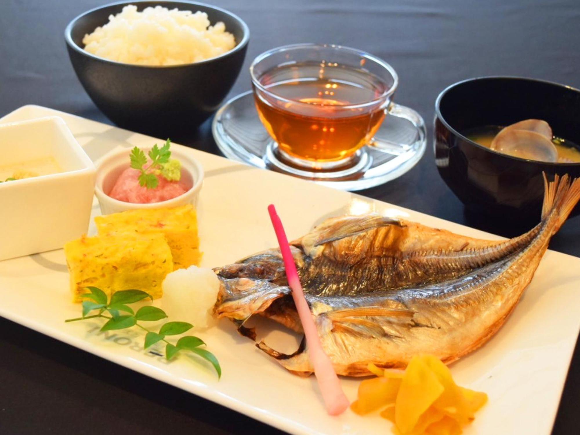 Hotel Royal Garden Kisarazu Exterior foto